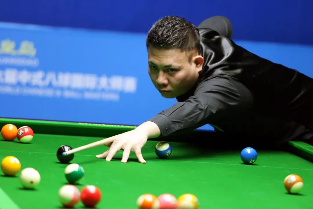 后卫中的一 后卫中的一