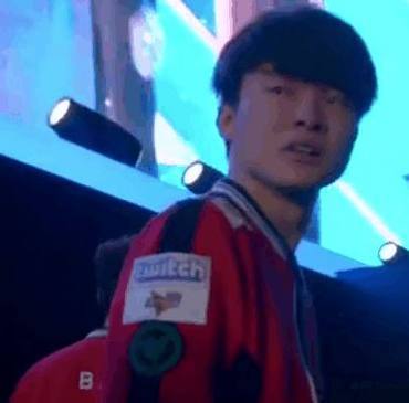 中屡屡奉献 中屡屡奉献